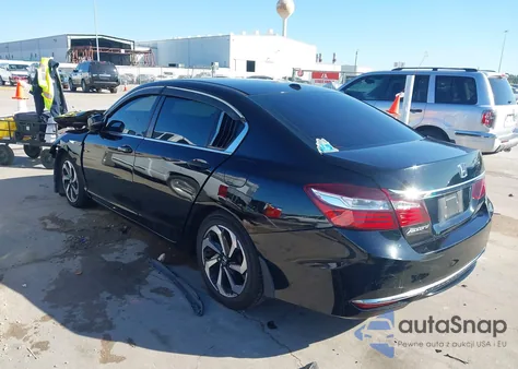 2017 Honda Accord Ex-L z USA, uszkodzony, nr VIN 1HGCR2F84HA136974